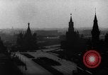 Standbild May Day Parade Moskau Russland Sowjetunion, 1953, aus Sekunde 4 historischem Filmmaterial Videoclip 65675043253