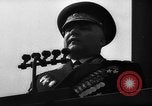 Standbild May Day Parade Moskau Russland Sowjetunion, 1953, aus Sekunde 20 historischem Filmmaterial Videoclip 65675043253