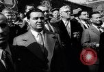 Standbild May Day Parade Moskau Russland Sowjetunion, 1953, aus Sekunde 22 historischem Filmmaterial Videoclip 65675043253