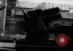 Standbild May Day Parade Moskau Russland Sowjetunion, 1953, aus Sekunde 52 historischem Filmmaterial Videoclip 65675043253