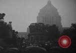 Standbild Unruhen in Tokio über den Vertrag von San Francisco Tokio Japan, 1952, aus Sekunde 10 historischem Filmmaterial Videoclip 65675043254