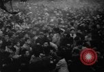 Standbild Unruhen in Tokio über den Vertrag von San Francisco Tokio Japan, 1952, aus Sekunde 20 historischem Filmmaterial Videoclip 65675043254