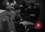 Standbild Unruhen in Tokio über den Vertrag von San Francisco Tokio Japan, 1952, aus Sekunde 27 historischem Filmmaterial Videoclip 65675043254
