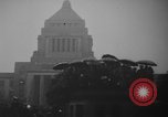 Standbild Unruhen in Tokio über den Vertrag von San Francisco Tokio Japan, 1952, aus Sekunde 42 historischem Filmmaterial Videoclip 65675043254