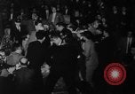 Standbild Unruhen in Tokio über den Vertrag von San Francisco Tokio Japan, 1952, aus Sekunde 48 historischem Filmmaterial Videoclip 65675043254