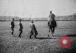 Immagine di Gli ufficiali di cavalleria Roma Italia, 1929, secondo 41 filmato di repertorio 65675043267