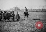 Immagine di Gli ufficiali di cavalleria Roma Italia, 1929, secondo 43 filmato di repertorio 65675043267
