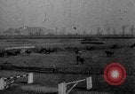 Immagine di Gli ufficiali di cavalleria Roma Italia, 1929, secondo 62 filmato di repertorio 65675043267