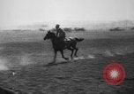 Immagine di Gli ufficiali di cavalleria Roma Italia, 1929, secondo 20 filmato di repertorio 65675043268