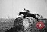 Immagine di Gli ufficiali di cavalleria Roma Italia, 1929, secondo 34 filmato di repertorio 65675043268
