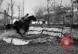 Immagine di Gli ufficiali di cavalleria Roma Italia, 1929, secondo 53 filmato di repertorio 65675043268