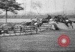 Standbild amerikanischen Kavallerie Offiziere Rom Italien, 1929, aus Sekunde 22 historischem Filmmaterial Videoclip 65675043269