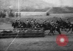 Standbild amerikanischen Kavallerie Offiziere Rom Italien, 1929, aus Sekunde 25 historischem Filmmaterial Videoclip 65675043269