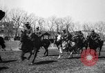 Standbild amerikanischen Kavallerie Offiziere Rom Italien, 1929, aus Sekunde 52 historischem Filmmaterial Videoclip 65675043269