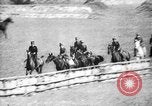 Standbild amerikanischen Kavallerie Offiziere Rom Italien, 1929, aus Sekunde 58 historischem Filmmaterial Videoclip 65675043269