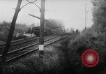 Standbild deutsche Truppen Frankreich, 1940, aus Sekunde 32 historischem Filmmaterial Videoclip 65675043294