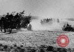 Standbild deutsche Truppen Frankreich, 1940, aus Sekunde 35 historischem Filmmaterial Videoclip 65675043294