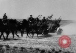 Standbild deutsche Truppen Frankreich, 1940, aus Sekunde 36 historischem Filmmaterial Videoclip 65675043294