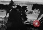 Standbild deutsche Truppen Frankreich, 1940, aus Sekunde 51 historischem Filmmaterial Videoclip 65675043294