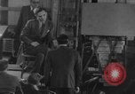 Immagine di Bruno Richard Hauptmann sul banco di prova Flemington New Jersey USA, 1935, secondo 34 filmato di repertorio 65675043301