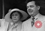 Immagine di Uomo e donna Baton Rouge Louisiana USA, 1935, secondo 8 filmato di repertorio 65675043316