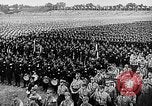 Standbild deutsche Soldaten Berlin Deutschland, 1935, aus Sekunde 5 historischem Filmmaterial Videoclip 65675043318
