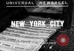 Standbild Boxer Joe Louis mit Marva Trotter New York City USA, 1935, aus Sekunde 1 historischem Filmmaterial Videoclip 65675043320