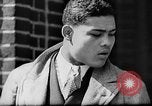Standbild Boxer Joe Louis mit Marva Trotter New York City USA, 1935, aus Sekunde 6 historischem Filmmaterial Videoclip 65675043320