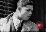 Standbild Boxer Joe Louis mit Marva Trotter New York City USA, 1935, aus Sekunde 7 historischem Filmmaterial Videoclip 65675043320