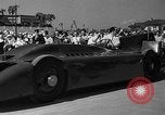 Standbild Sir Malcolm Campbell Daytona Beach Florida USA, 1935, aus Sekunde 12 historischem Filmmaterial Videoclip 65675043335
