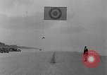 Standbild Sir Malcolm Campbell Daytona Beach Florida USA, 1935, aus Sekunde 34 historischem Filmmaterial Videoclip 65675043335