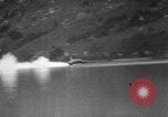 Standbild Donald Campbell Cumbria Großbritannien, 1967, aus Sekunde 27 historischem Filmmaterial Videoclip 65675043337
