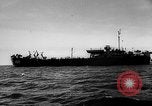 Image pêcheurs chinois rouge Détroit de Taiwan, 1967, de la seconde 8 séquences d'archives historiques vidéo 65675043341