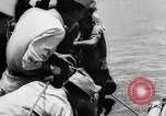 Image pêcheurs chinois rouge Détroit de Taiwan, 1967, de la seconde 22 séquences d'archives historiques vidéo 65675043341