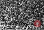 Immagine di 1967 Coppa senior del gioco del calcio Mobile Alabama USA, 1967, secondo 4 filmato di repertorio 65675043344