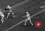 Immagine di 1967 Coppa senior del gioco del calcio Mobile Alabama USA, 1967, secondo 20 filmato di repertorio 65675043344