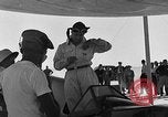 Standbild Sir Malcolm Campbell Bonneville Salt Flats Utah USA, 1935, aus Sekunde 24 historischem Filmmaterial Videoclip 65675043345