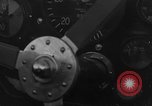 Standbild Sir Malcolm Campbell Bonneville Salt Flats Utah USA, 1935, aus Sekunde 29 historischem Filmmaterial Videoclip 65675043345