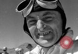 Standbild Sir Malcolm Campbell Bonneville Salt Flats Utah USA, 1935, aus Sekunde 30 historischem Filmmaterial Videoclip 65675043345