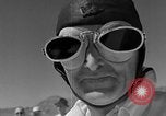 Standbild Sir Malcolm Campbell Bonneville Salt Flats Utah USA, 1935, aus Sekunde 34 historischem Filmmaterial Videoclip 65675043345