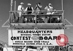 Standbild Sir Malcolm Campbell Bonneville Salt Flats Utah USA, 1935, aus Sekunde 43 historischem Filmmaterial Videoclip 65675043345