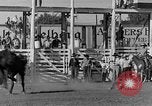 Standbild Rodeo anzeigen Ellensburg Washington USA, 1935, aus Sekunde 15 historischem Filmmaterial Videoclip 65675043350