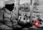 Immagine di La ricostruzione e la prosperità a Berlino ovest mentre Berlino est struggl Berlino Germania, 1958, secondo 10 filmato di repertorio 65675043357