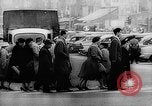 Immagine di La ricostruzione e la prosperità a Berlino ovest mentre Berlino est struggl Berlino Germania, 1958, secondo 13 filmato di repertorio 65675043357