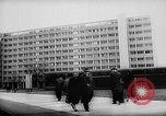 Immagine di La ricostruzione e la prosperità a Berlino ovest mentre Berlino est struggl Berlino Germania, 1958, secondo 26 filmato di repertorio 65675043357