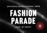 Immagine di Sfilata di moda New York United States USA, 1958, secondo 3 filmato di repertorio 65675043360
