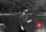 Immagine di Sfilata di moda New York United States USA, 1958, secondo 19 filmato di repertorio 65675043360