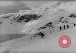 Immagine di Gli sciatori sci Germania, 1958, secondo 13 filmato di repertorio 65675043361