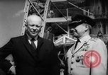 Standbild Präsident Dwight D Eisenhower Cape Canaveral Florida USA, 1960, aus Sekunde 32 historischem Filmmaterial Videoclip 65675043364