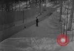 Standbild Eugenio Monti Cortina d'Ampezzo Italien, 1960, aus Sekunde 20 historischem Filmmaterial Videoclip 65675043365
